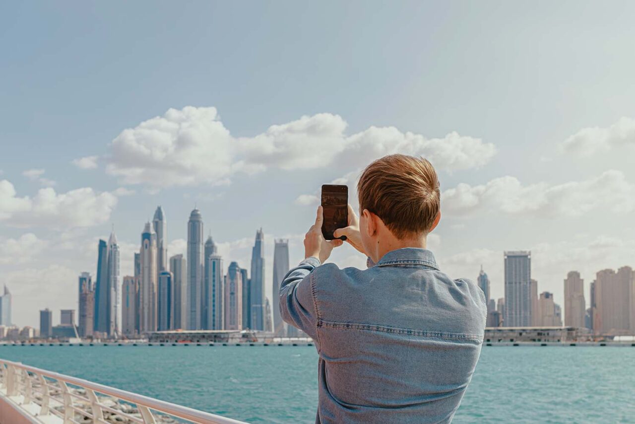 Dubai’s Tourism Boom Continues - 1.94 Million Visitors in January 2025 -AarVi Real Estate